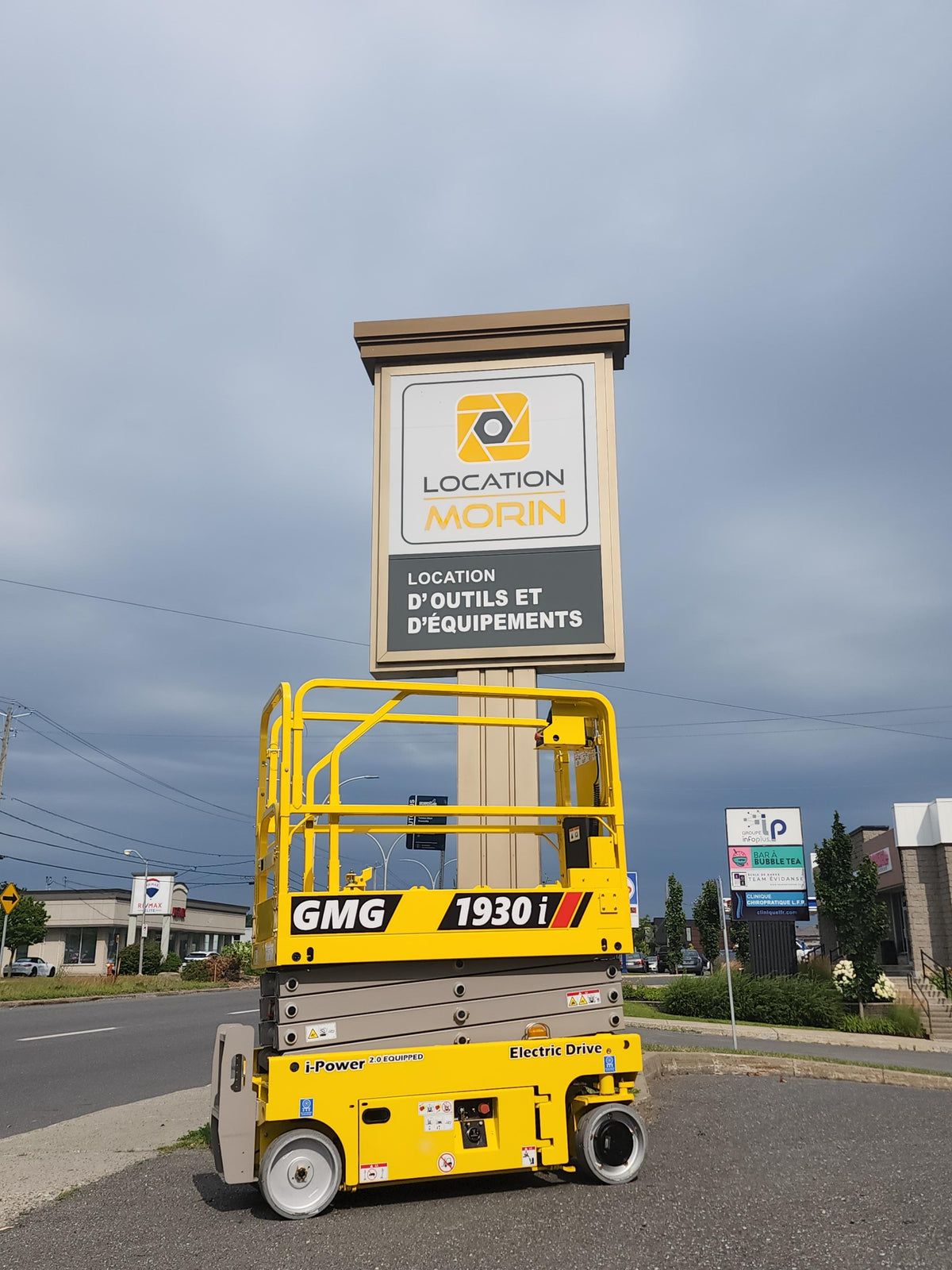 Rental tool scissor lift